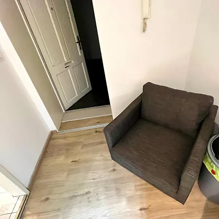 Hochgelegene Geraeumige Monteurwohnung *